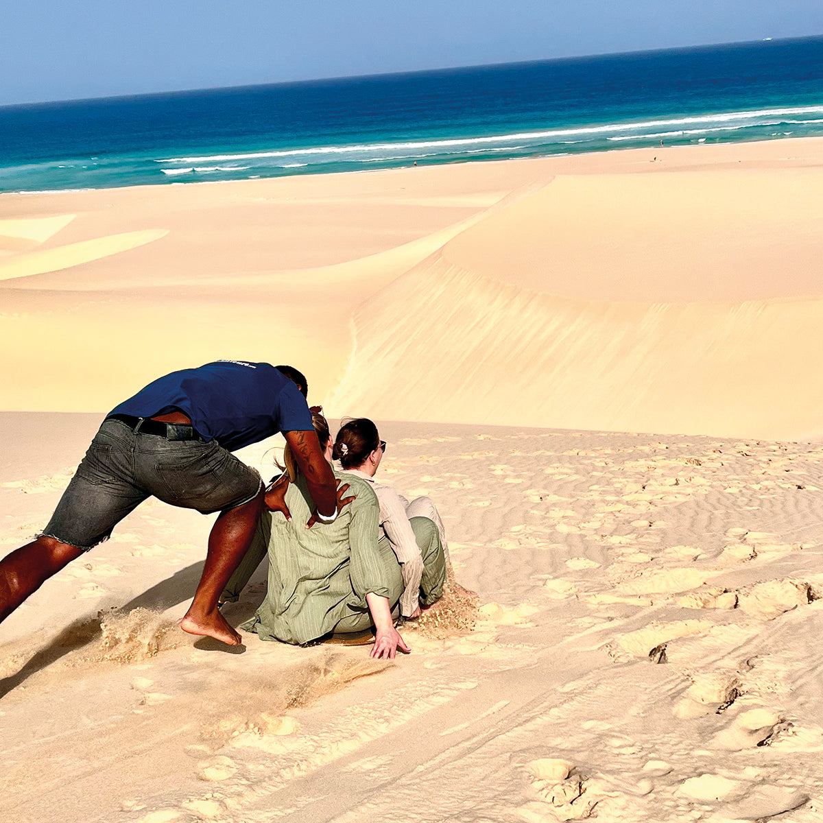 Sandboarding in der Wüste Viana